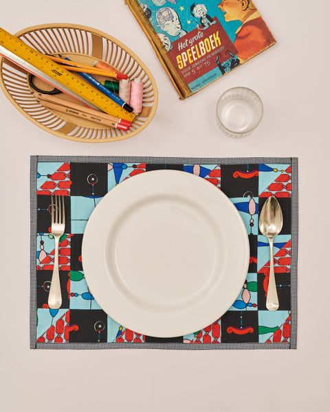 Brave Placemat - Empress Black