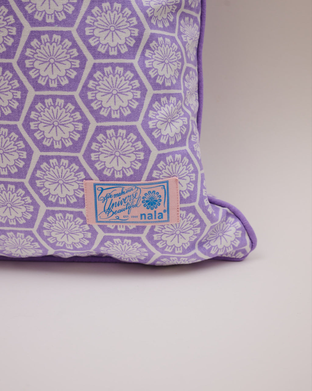 Square Cushion - Willow Wishes Lilac