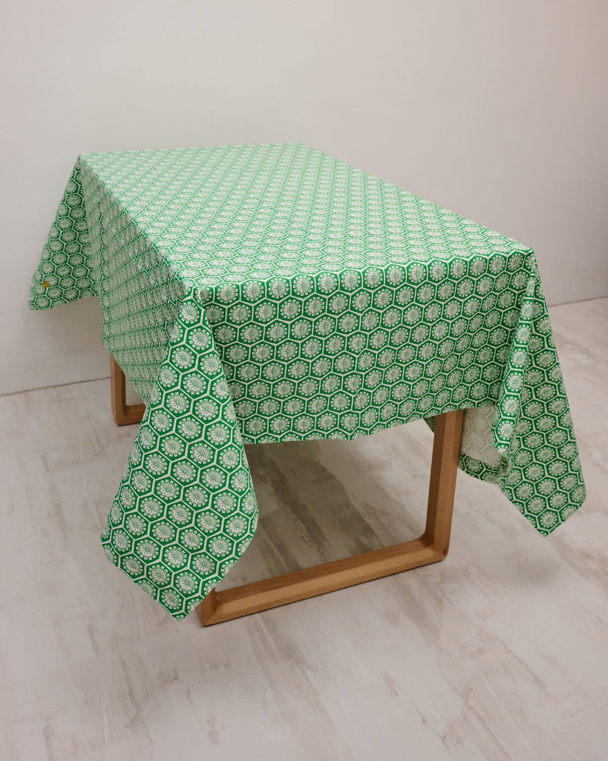 Square Table Cloth - Willow Wishes Green