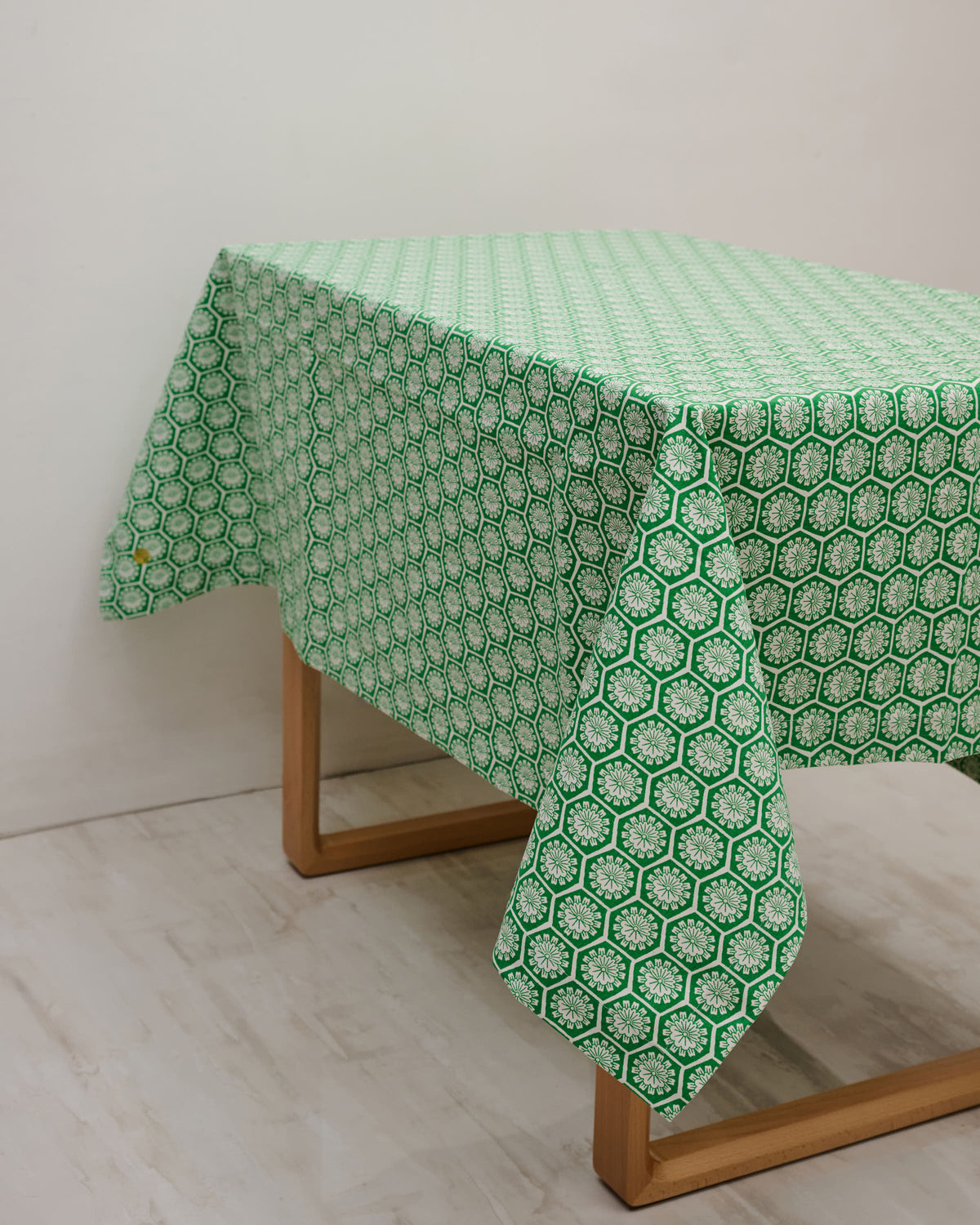 Square Table Cloth - Willow Wishes Green