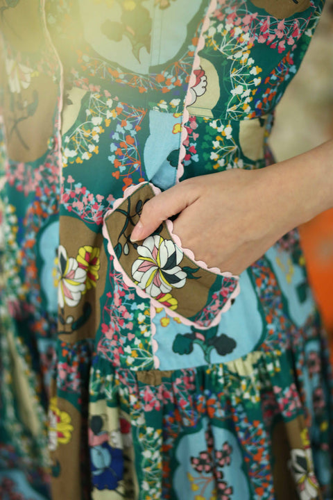 Farah's Bestest Dress - Bunga Doily Green