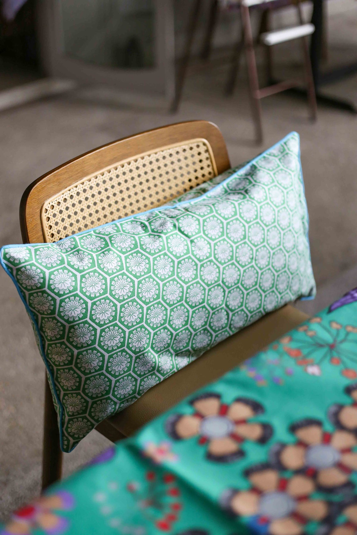 Rectangular Cushion -Willow Wishes Green