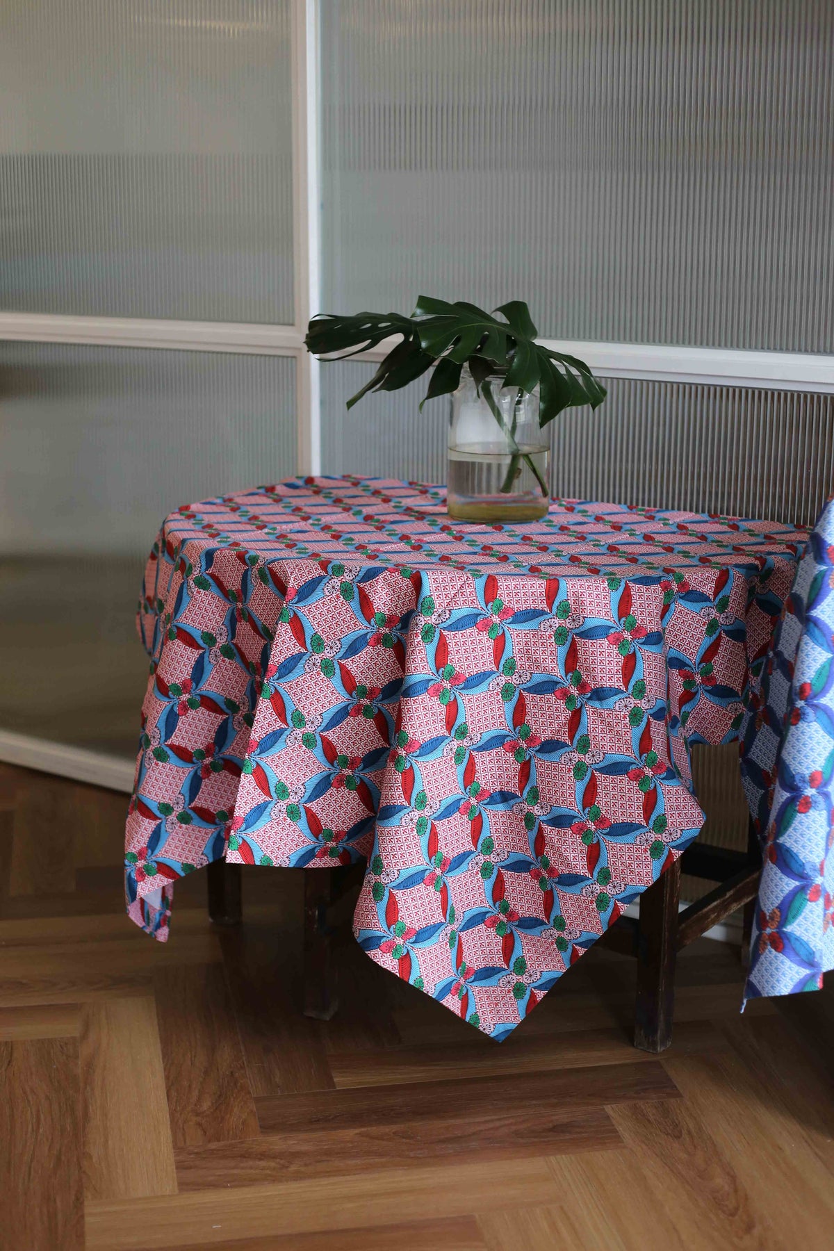 Square Table Cloth - Seal The Deal Red