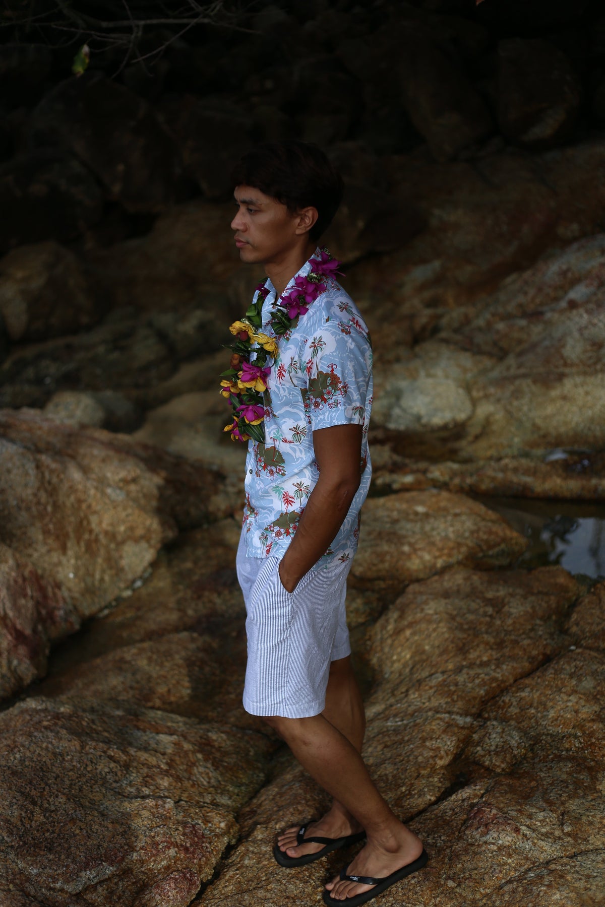 Unisex Shirt - Kawaii Hawaii