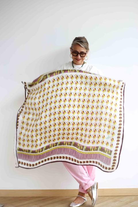 Scarf Yellow Room
