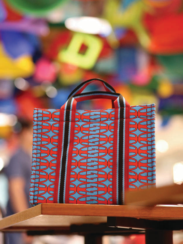 Kasturi Shopper Bag Small - Chairs Blue