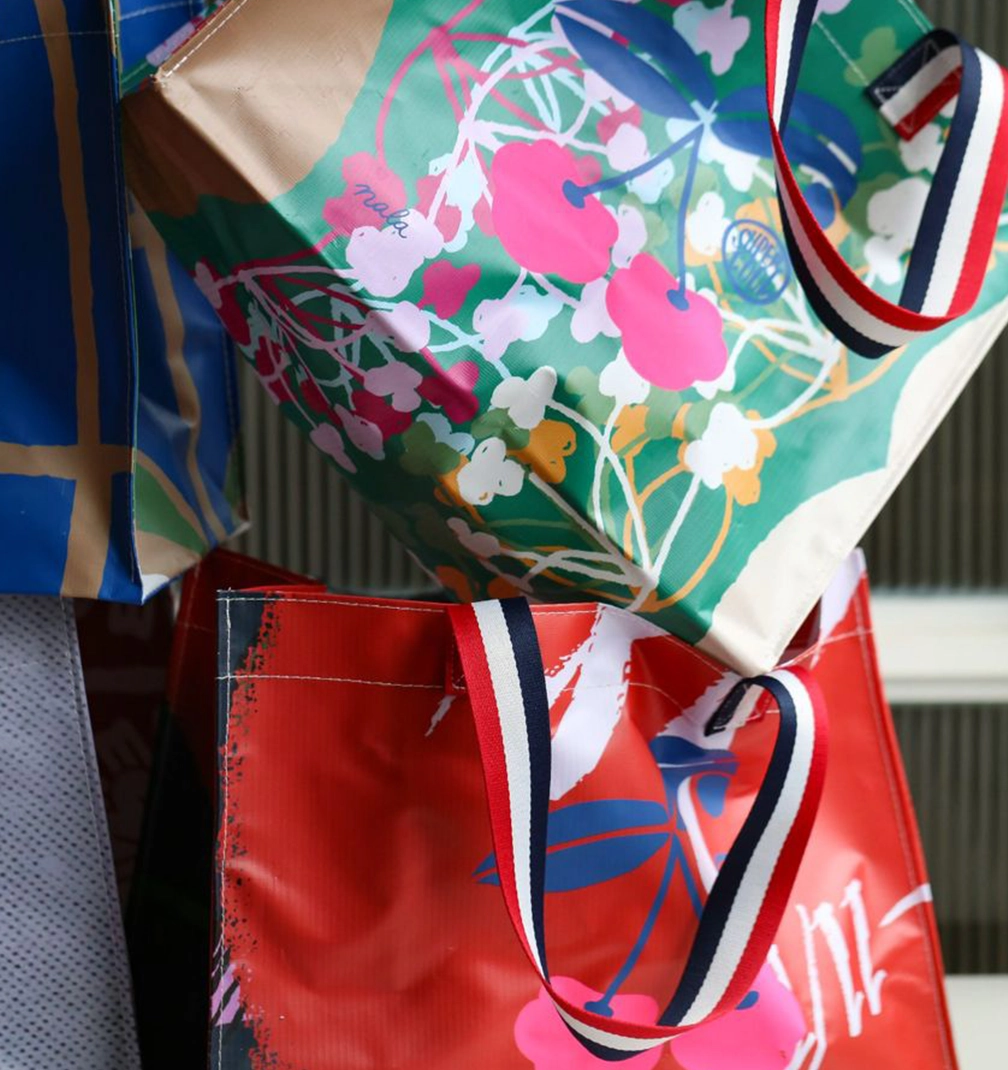 The skirt that thinks it is a painting.