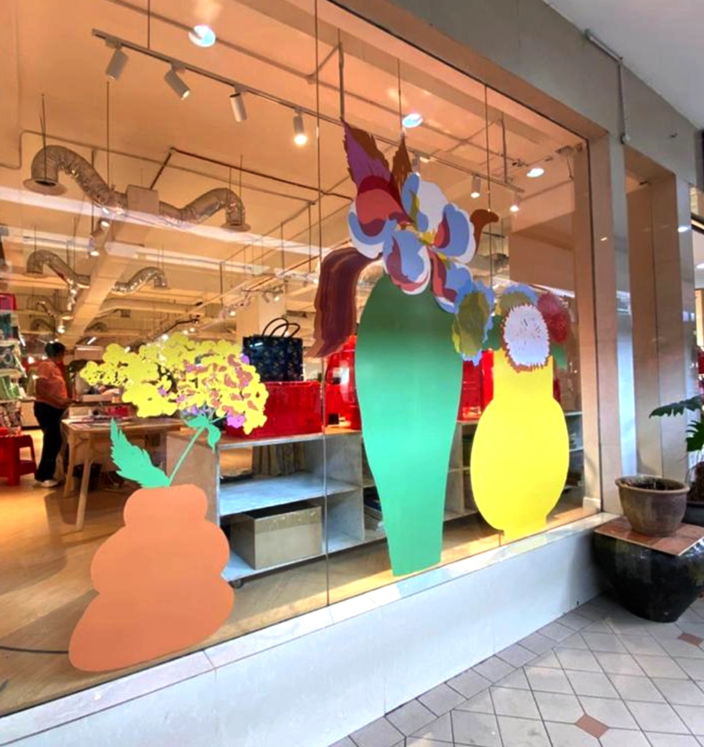 VC 3 The skirt that thinks it is a painting.